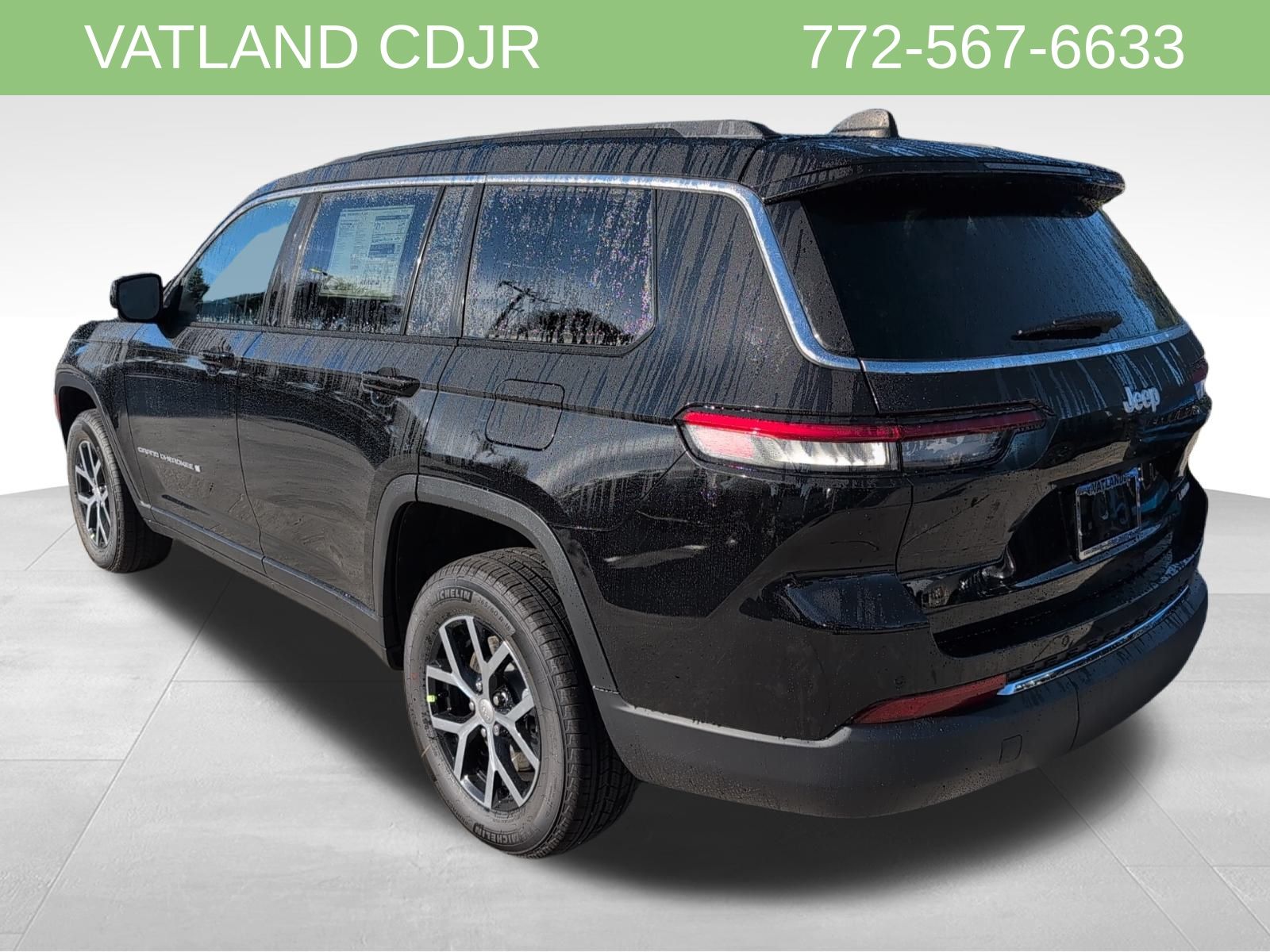 2025 Jeep Grand Cherokee Limited photo 2