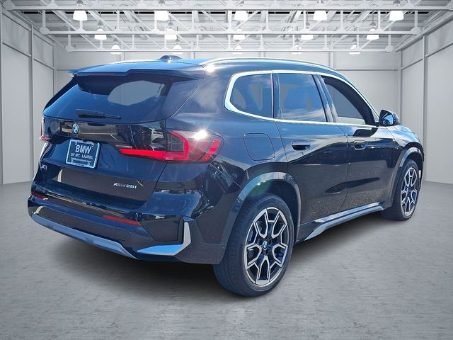2026 Bmw X1 XDrive28i photo 2