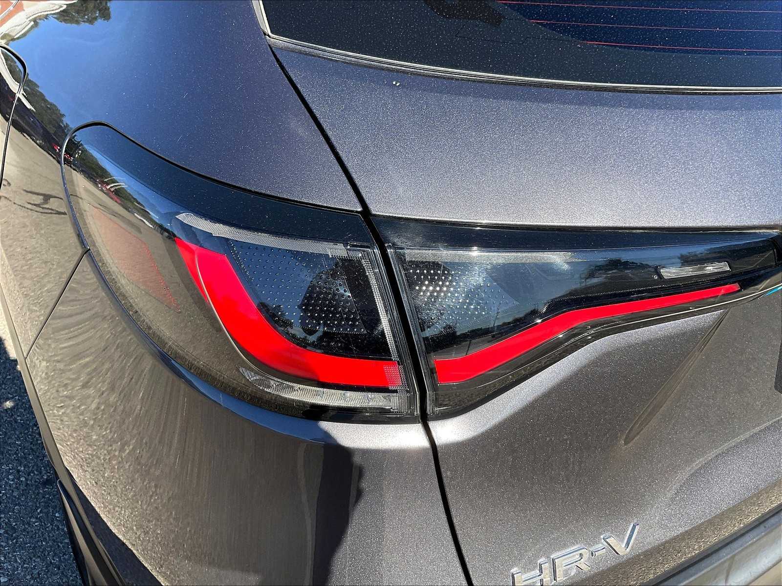 2023 Honda HR-V LX photo 30