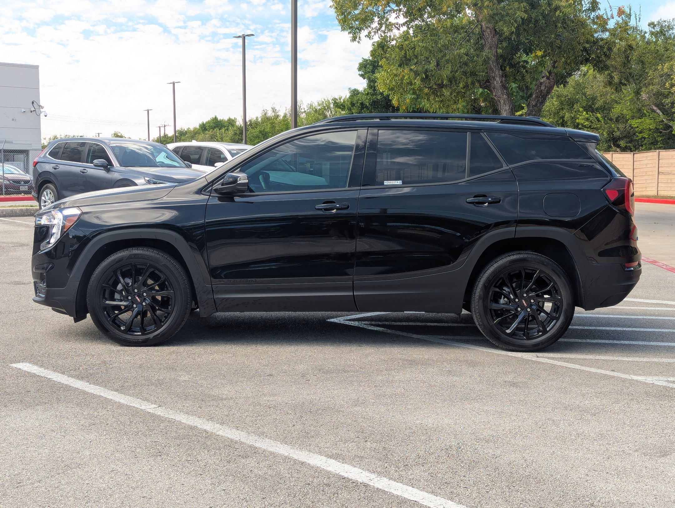 2024 Gmc Terrain SLT photo 4