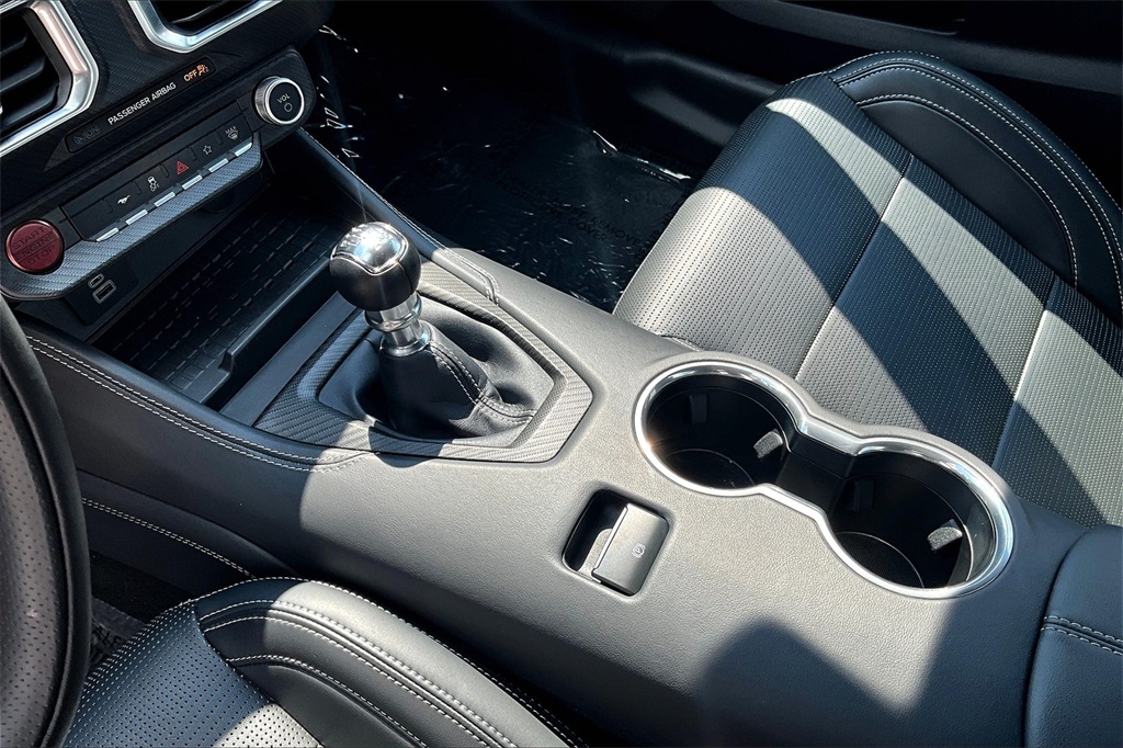 2024 Ford Mustang GT Premium photo 15