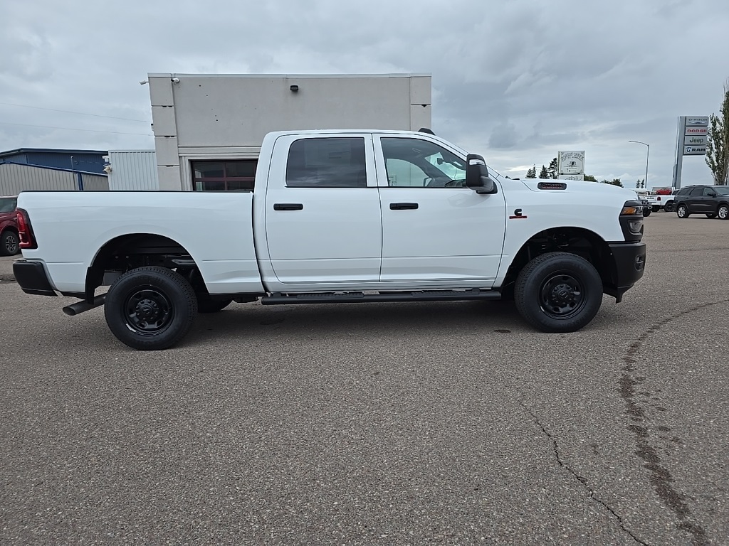 2026 Ram 2500 Tradesman photo 8