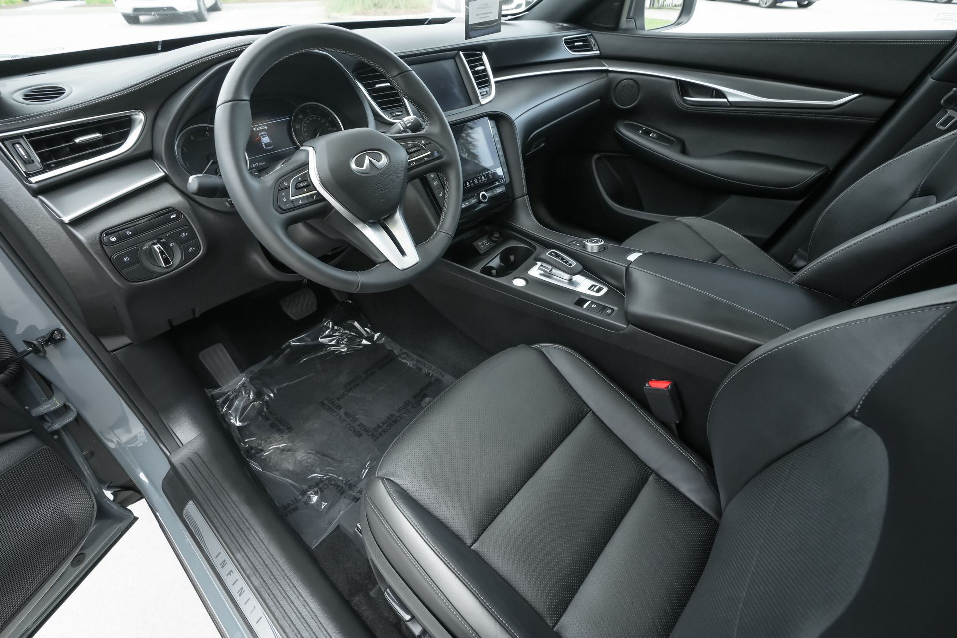 2025 Infiniti QX55 Luxe photo 5
