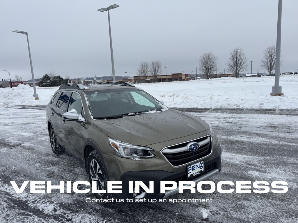 2020 Subaru Outback Touring's photo