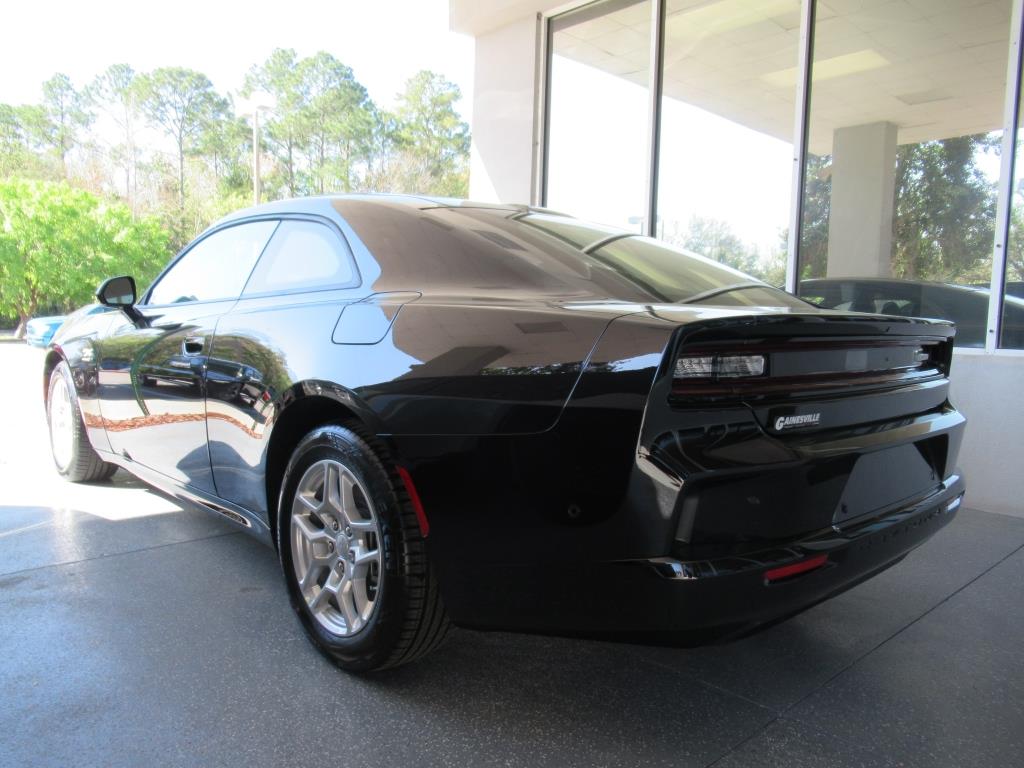 2025 Dodge Charger R/T photo 4