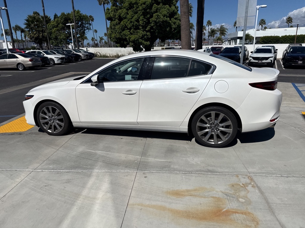 2021 Mazda Mazda3 Premium photo 9