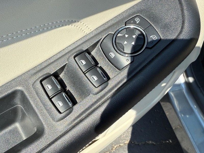 Used 2022 Carbonized Gray Metallic Ford Titanium image 15