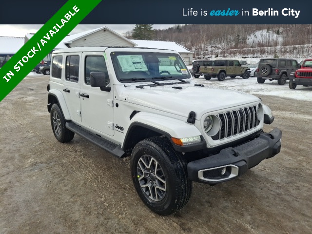 2026 Jeep Wrangler 4-Door Sahara's photo