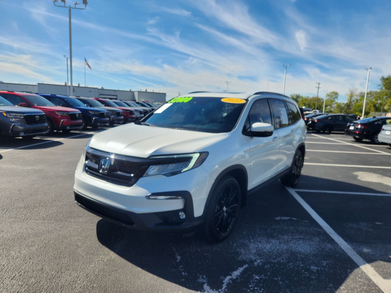 2022 Honda Pilot Black Edition photo 2