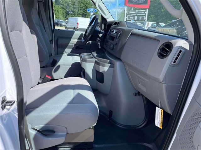 2026 Ford E-350 Base photo 12