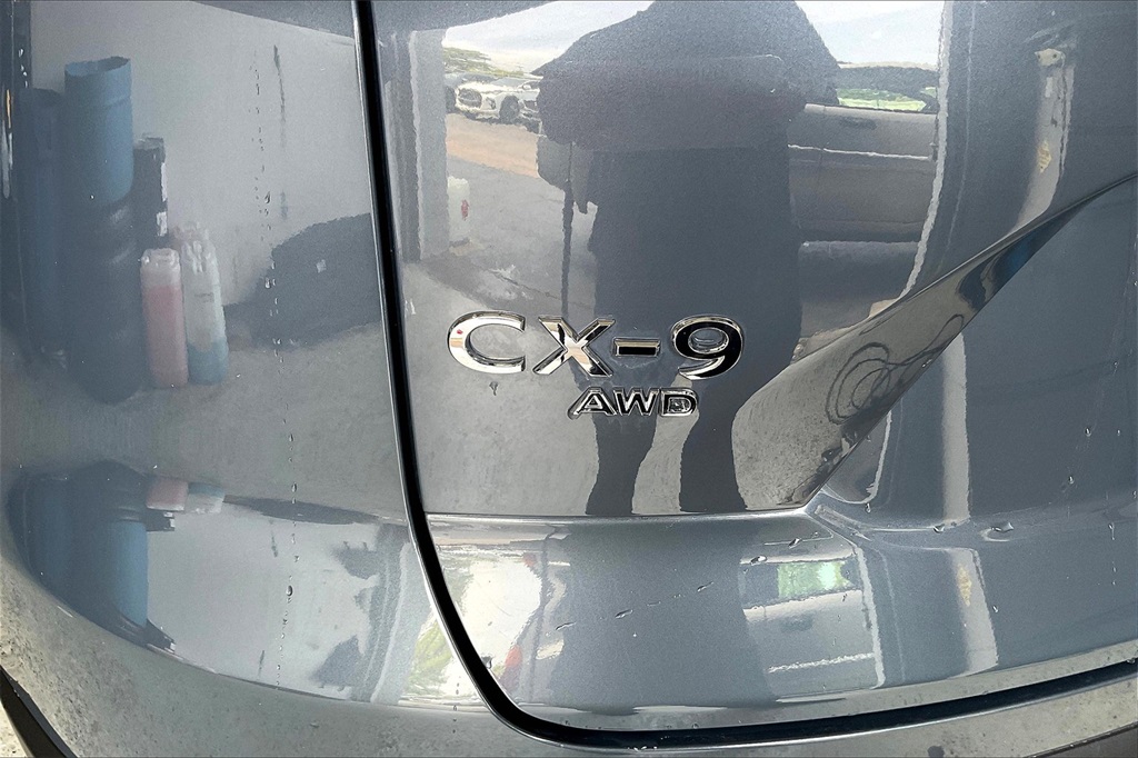 2023 Mazda CX-9 Carbon photo 7