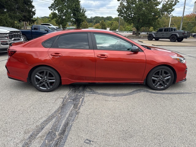 2021 Kia Forte GT-Line photo 6