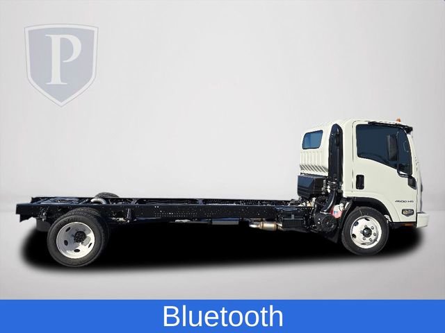 2025 Chevrolet Silverado 4500HD photo 3