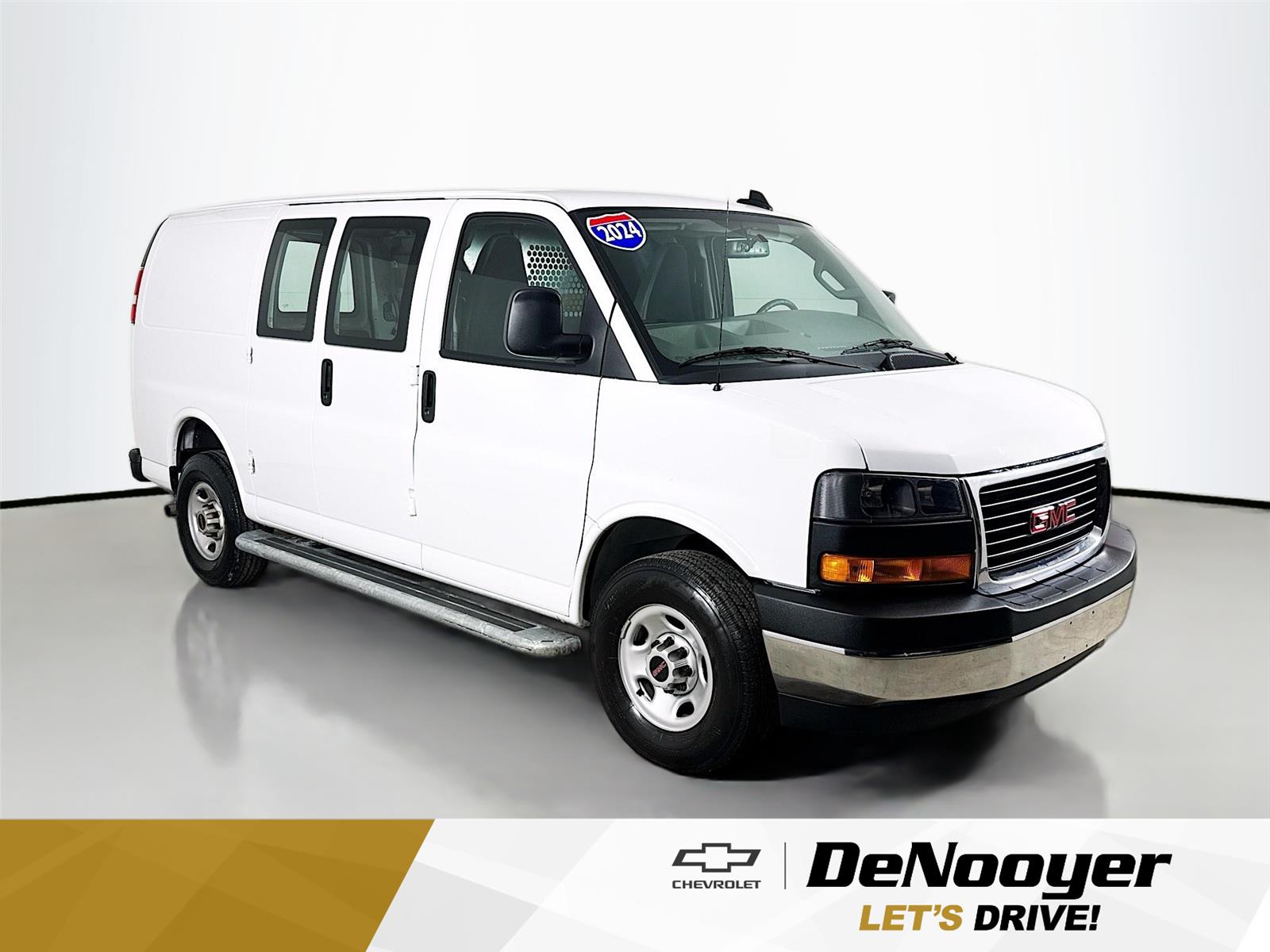 2024 GMC Savana Cargo Work Van's photo