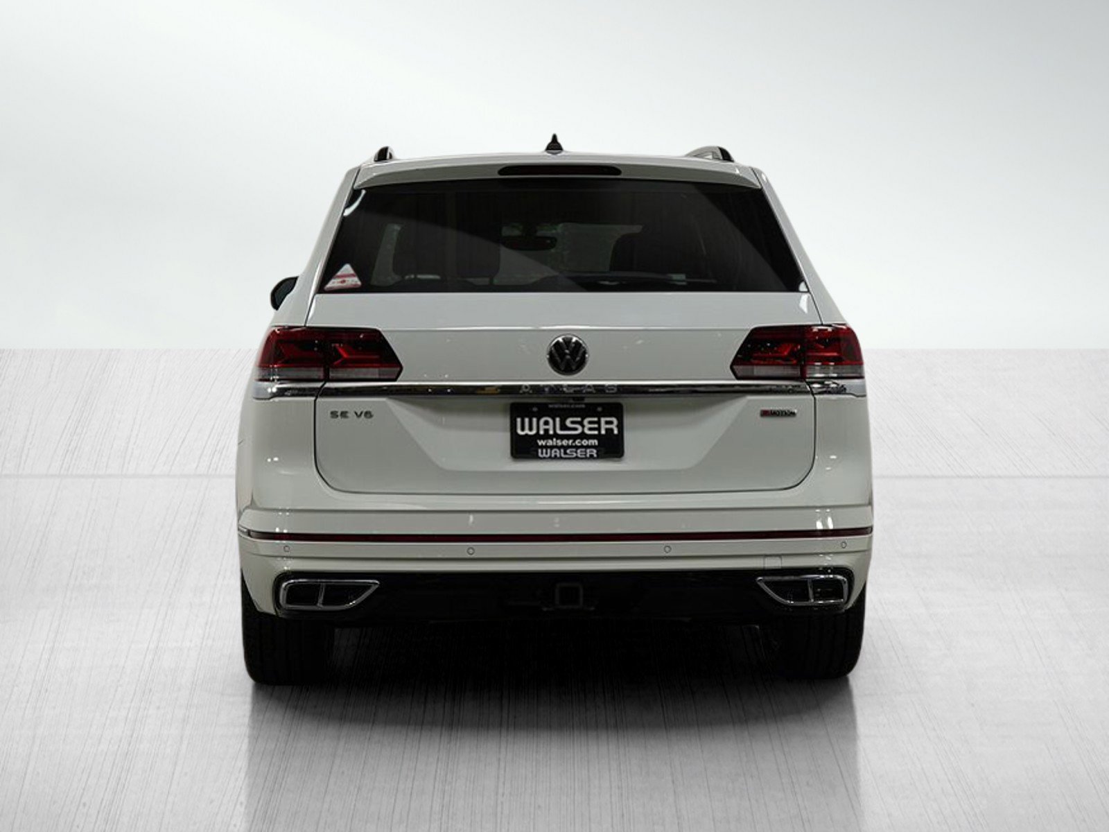 2021 Volkswagen Atlas SE Technology R-Line photo 3