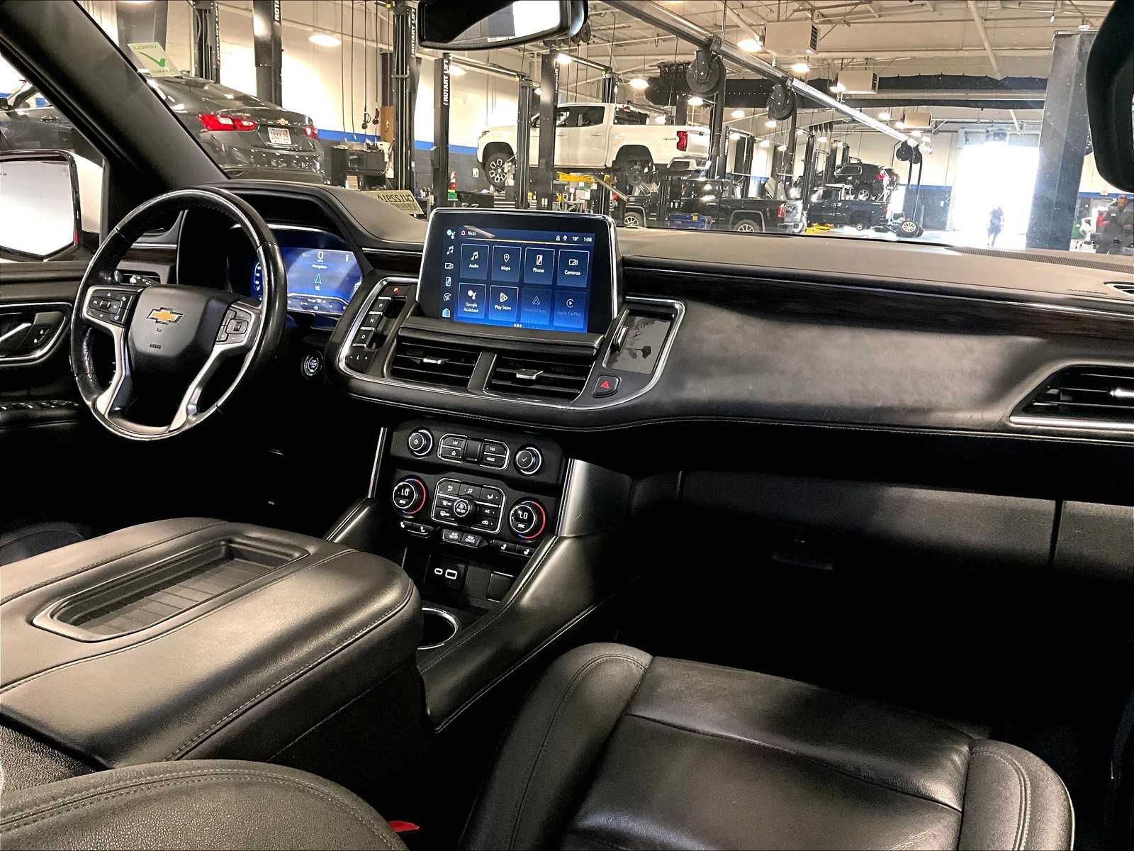 2022 Chevrolet Tahoe LT photo 14