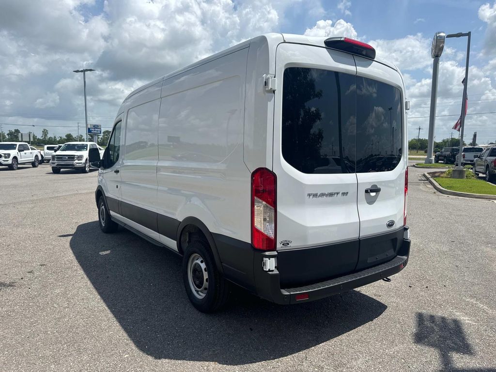 2025 Ford Transit Cargo Van photo 4