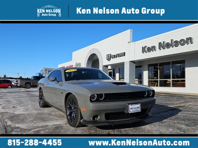 2023 Dodge Challenger R/T's photo