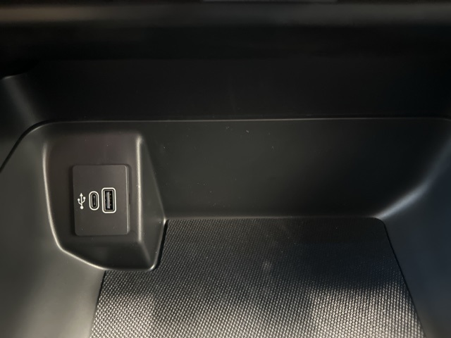 2025 Ford F-150 XLT photo 26