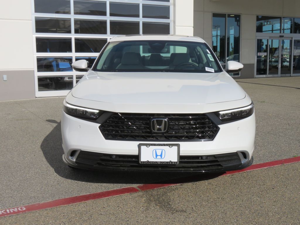 2025 Honda Accord Hybrid Touring photo 2