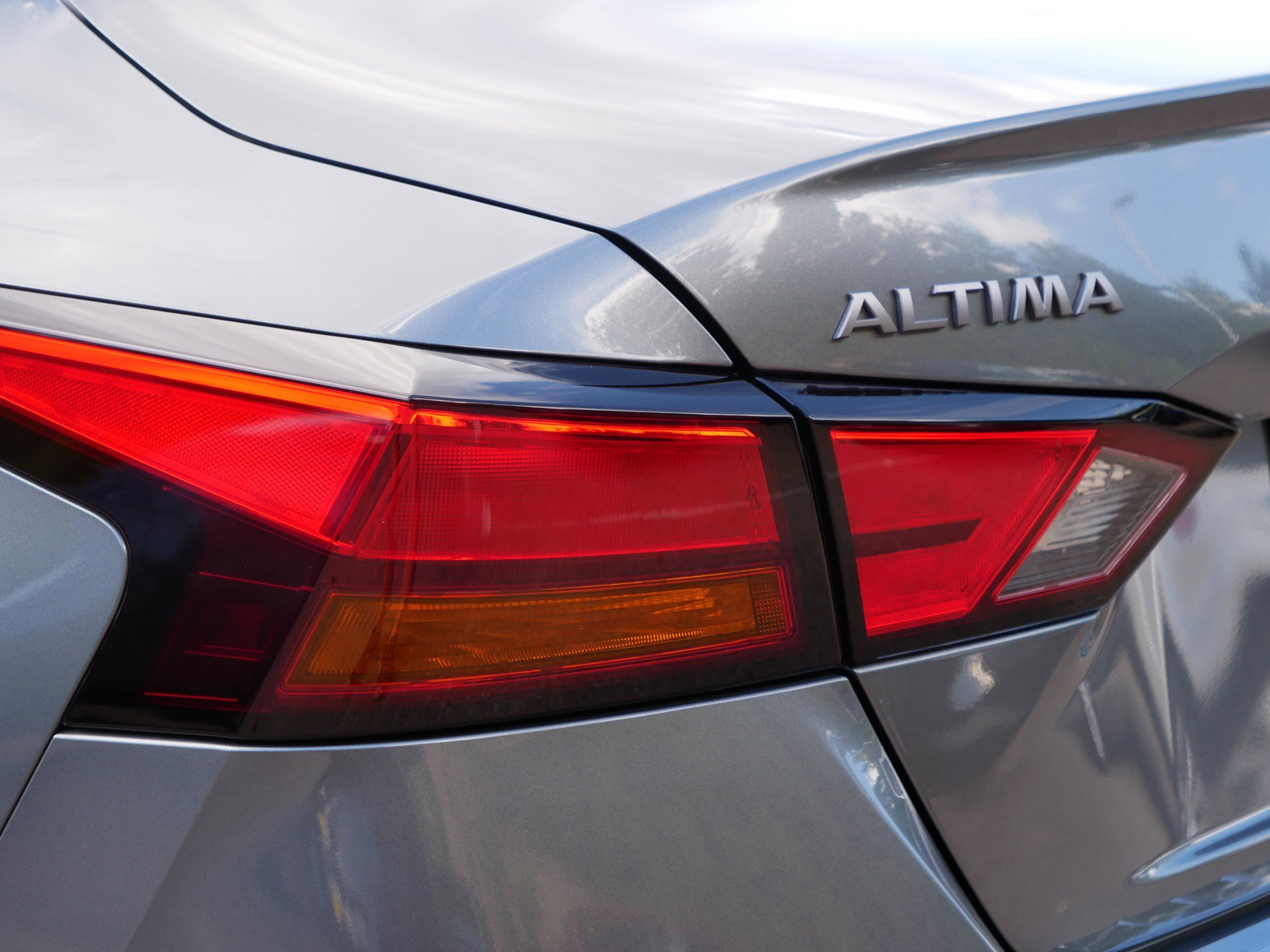 2023 Nissan Altima 2.5 SV photo 17