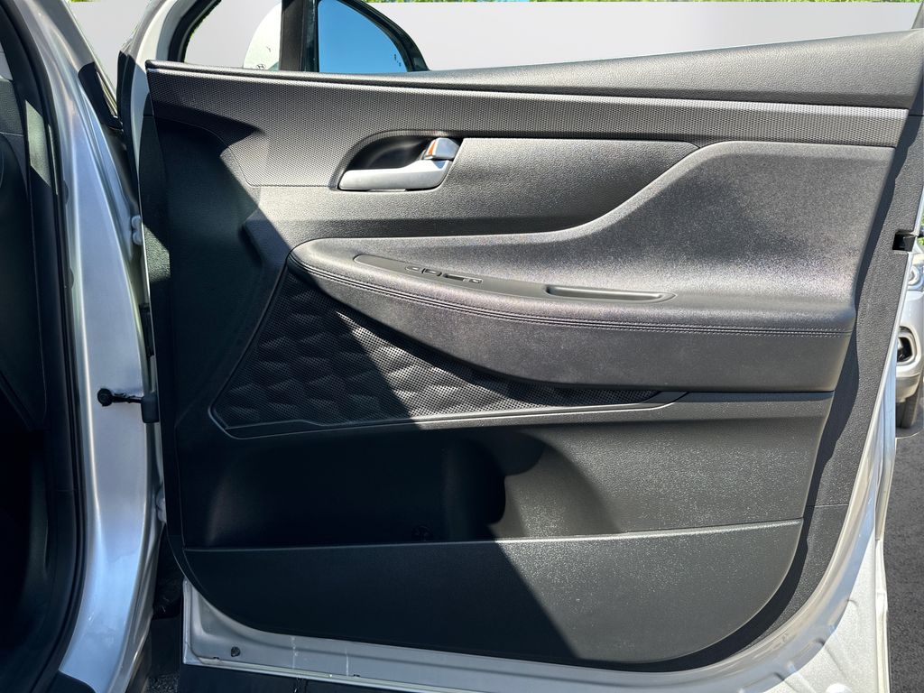 2019 Hyundai Santa Fe SEL photo 18