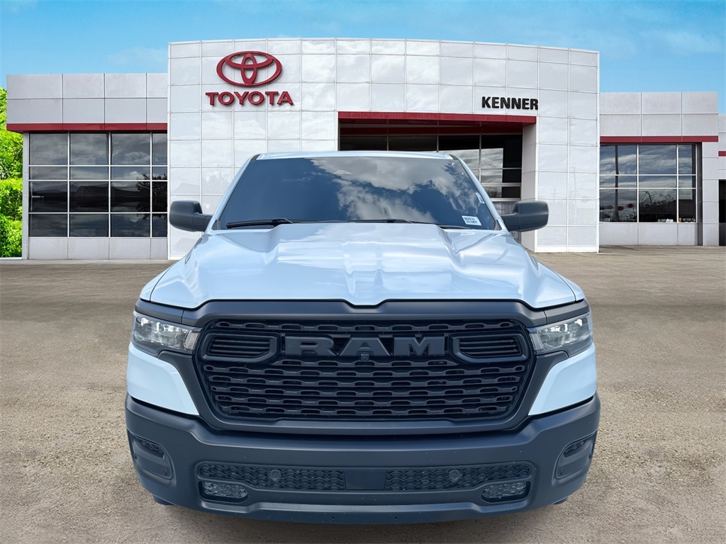 2025 Ram 1500 Tradesman photo 2