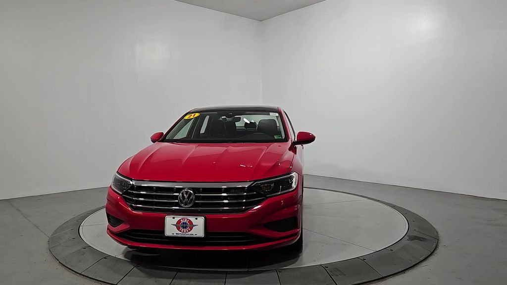 2021 Volkswagen Jetta SEL photo 8