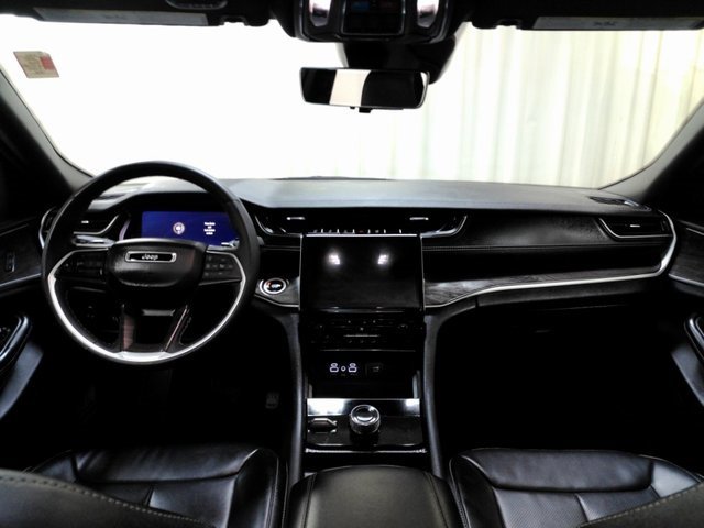 2024 Jeep Grand Cherokee Limited photo 24