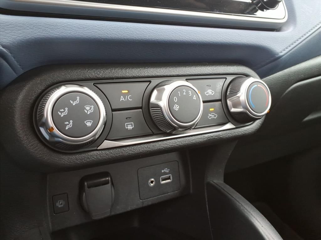 2023 NISSAN VERSA - Image 11