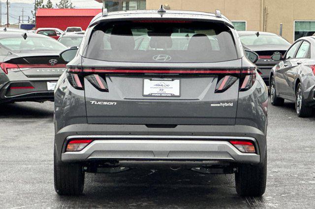 2026 Hyundai Tucson Hybrid Limited photo 3