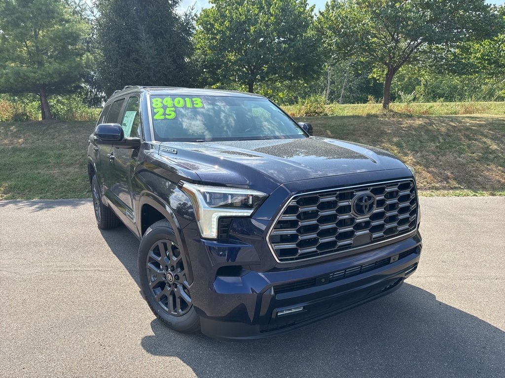 2025 Toyota Sequoia Platinum photo 4