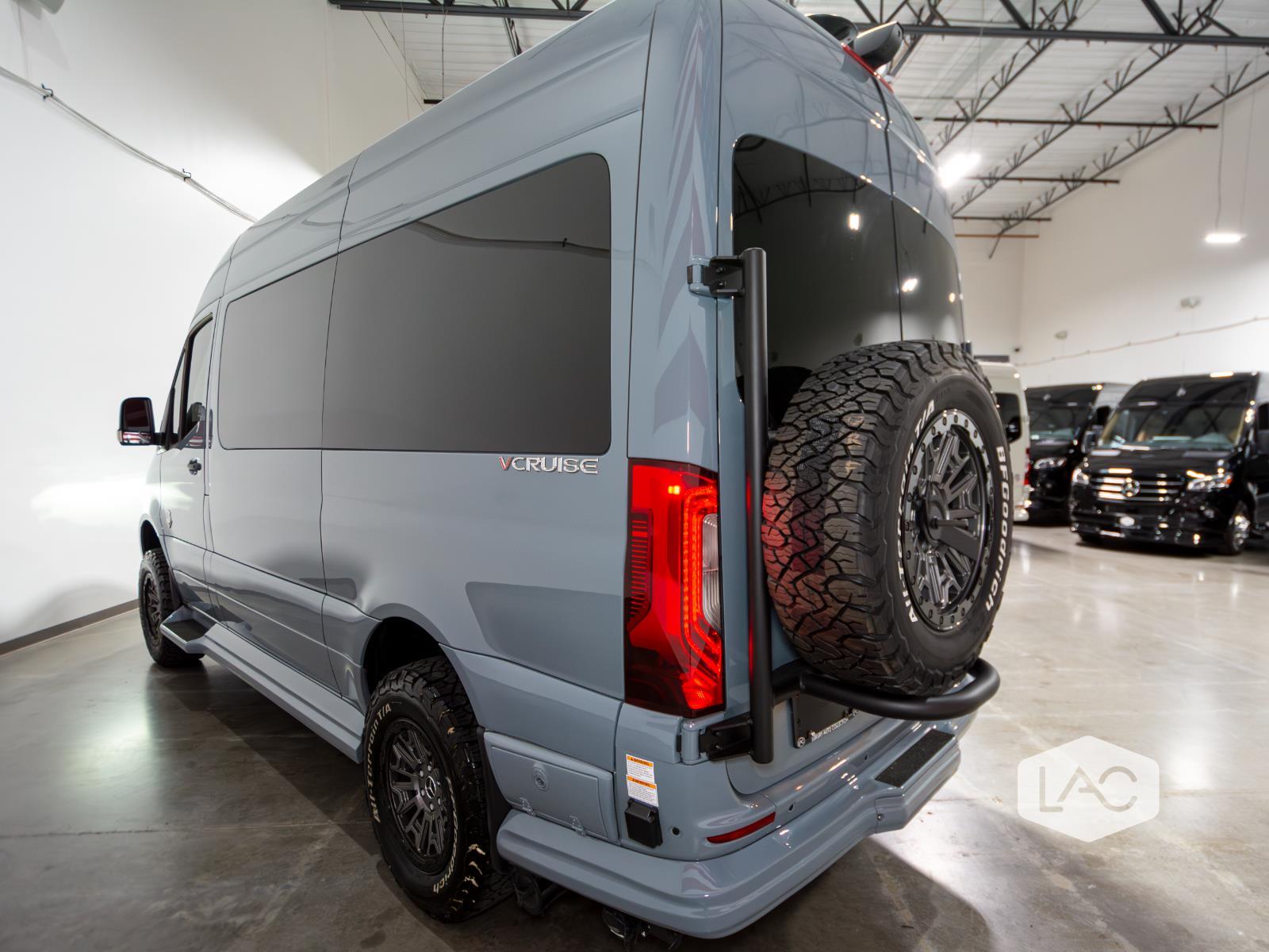 2024 Mercedes Benz Sprinter Cargo Van photo 20