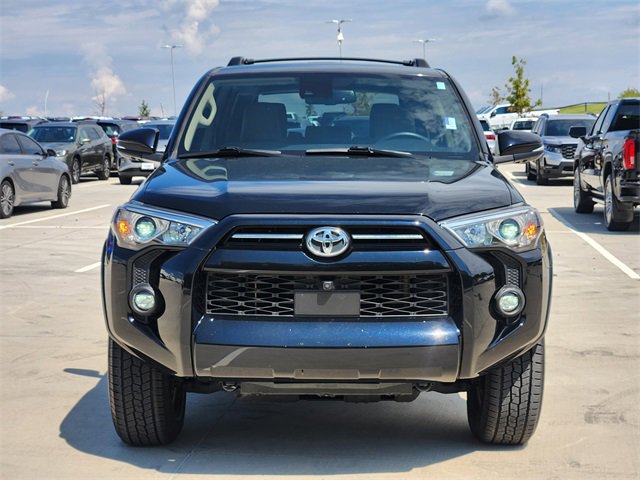 2022 Toyota 4Runner 4WD SR5 Premium photo 2