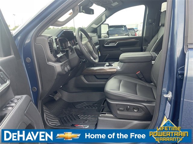 2026 Chevrolet Silverado 2500HD LT photo 18