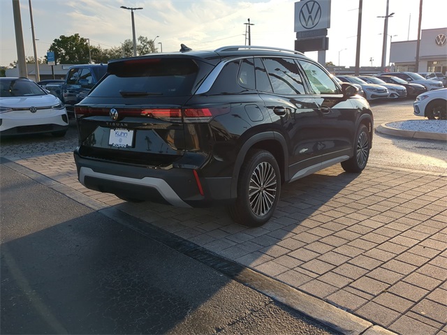 2025 Volkswagen Tiguan S photo 4