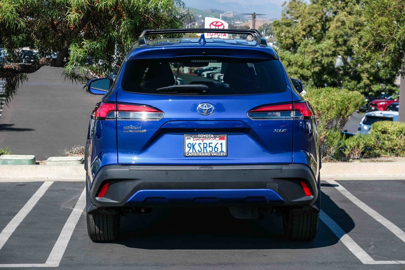 2023 Toyota Corolla Cross XLE photo 4