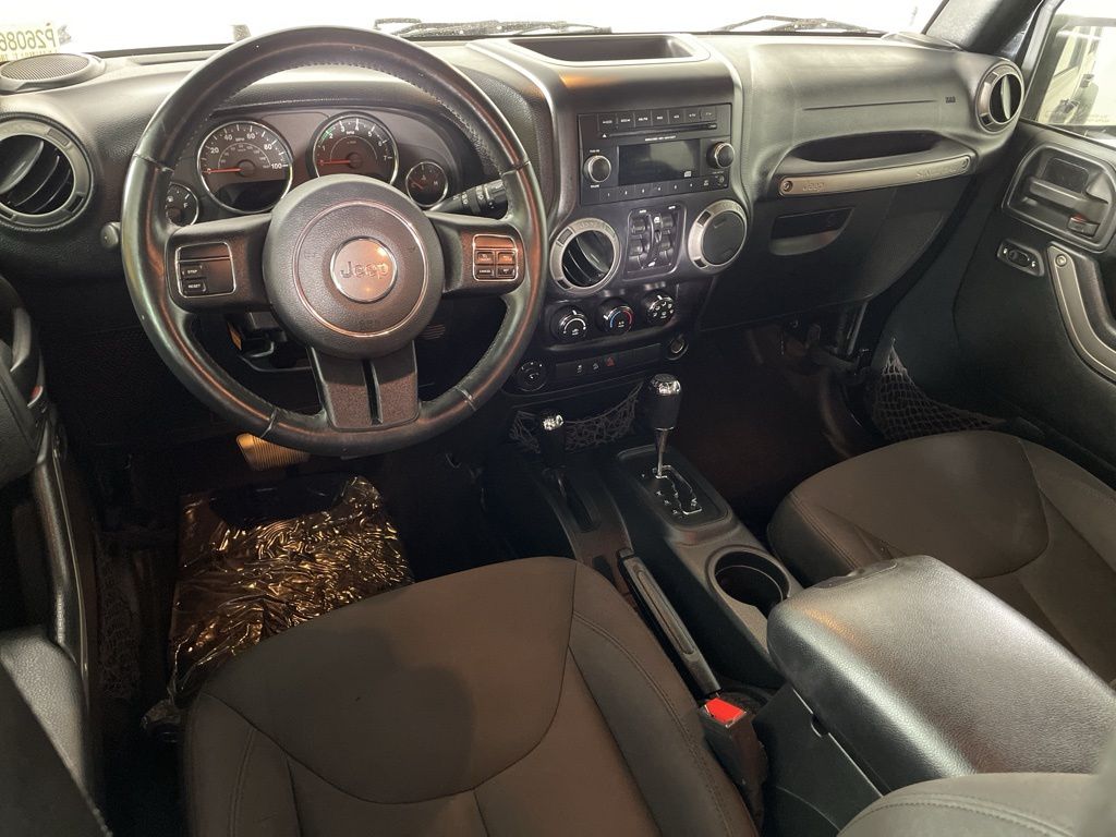 2016 Jeep Wrangler Unlimited Sport photo 30