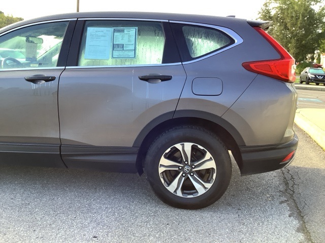 2017 Honda CR-V LX photo 4