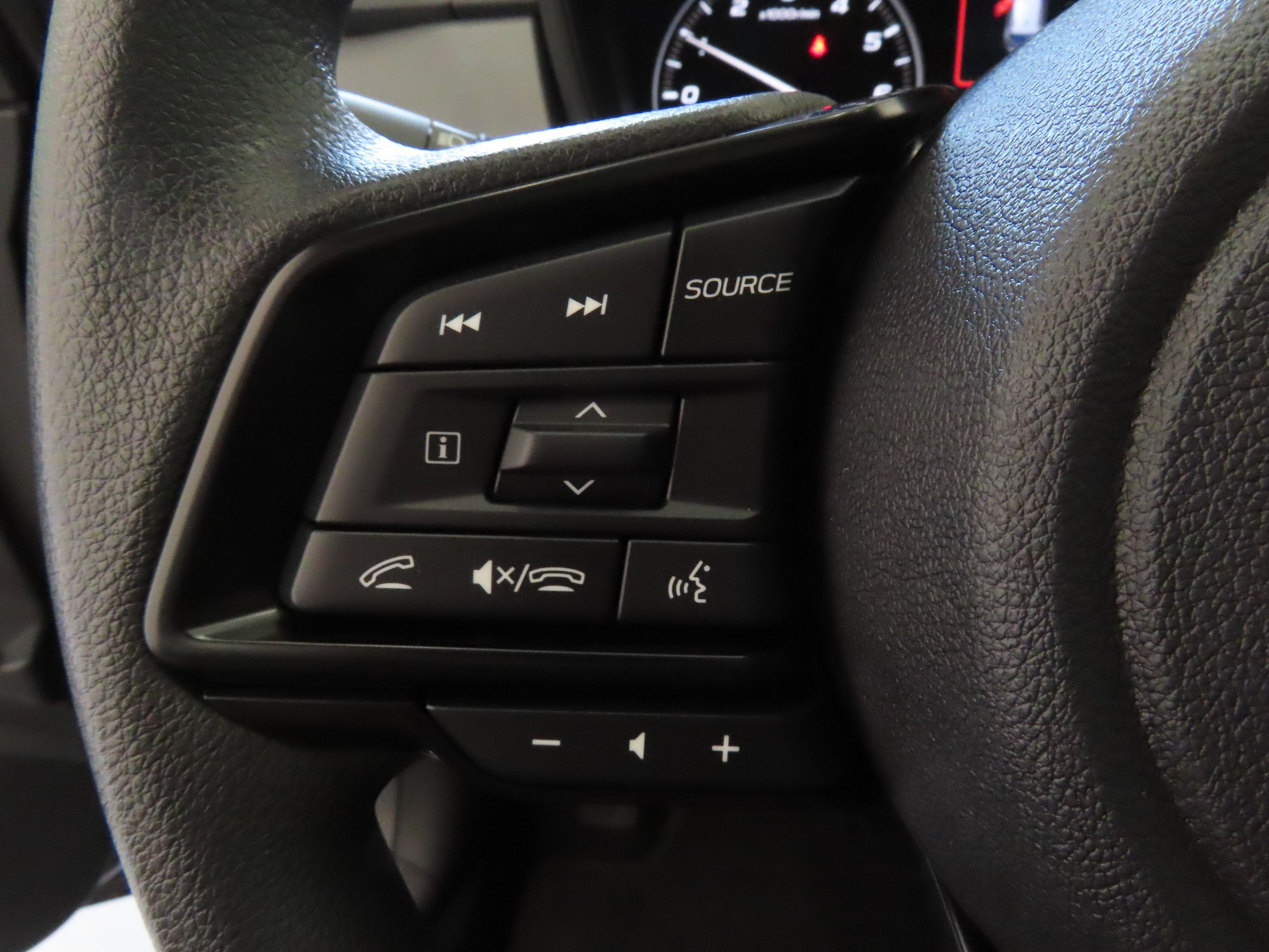 2025 Subaru Crosstrek Premium photo 10