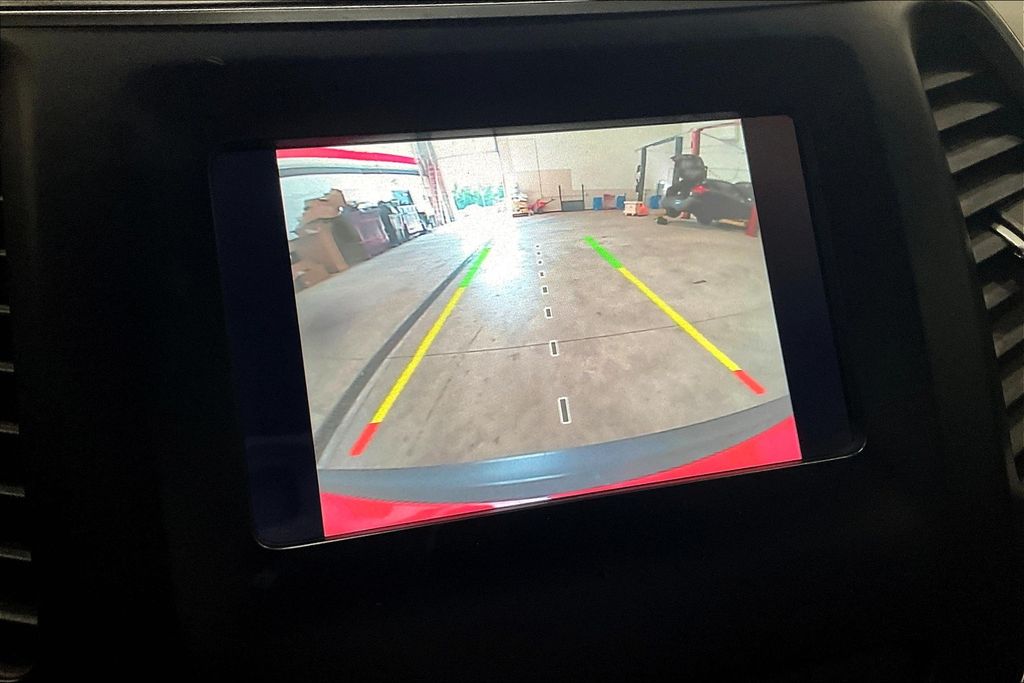 2021 Jeep Cherokee Latitude photo 17