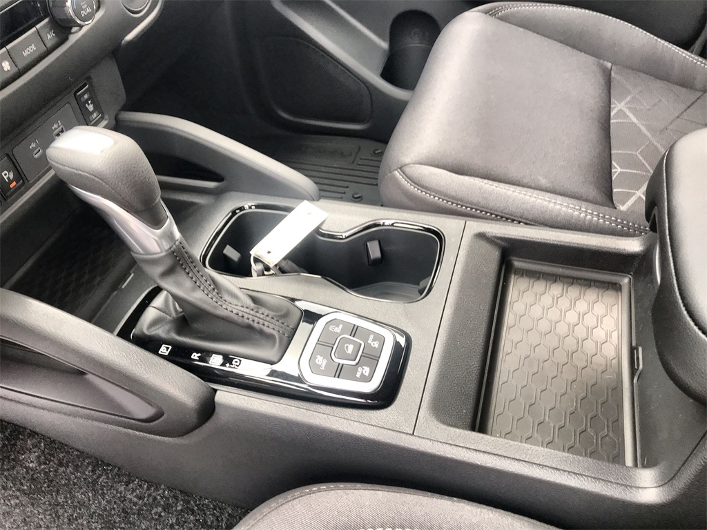 2026 Nissan Frontier SV photo 20