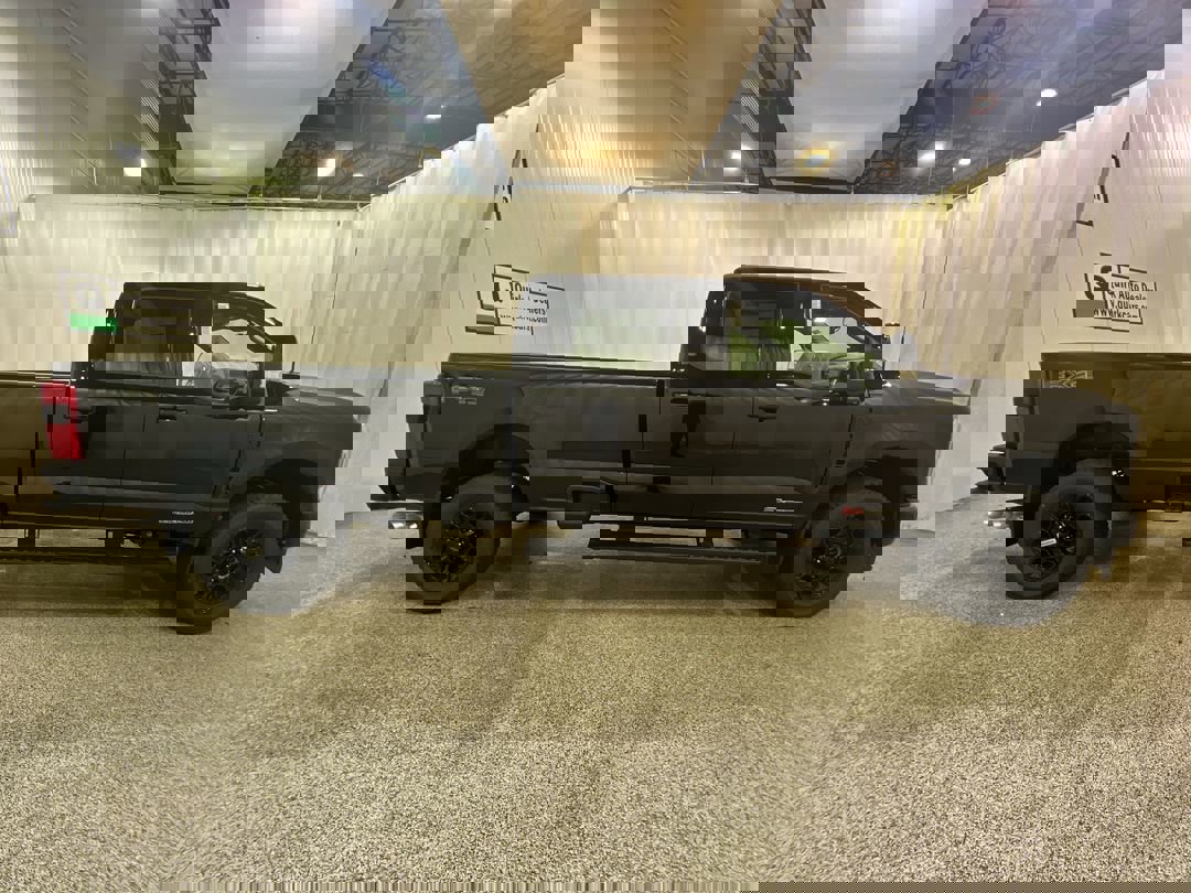 2026 Ford F-350 Lariat photo 4