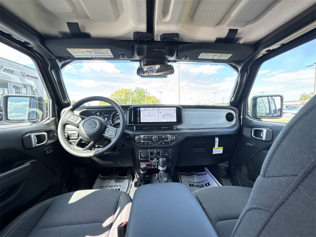 2025 Jeep Gladiator Willys photo 9