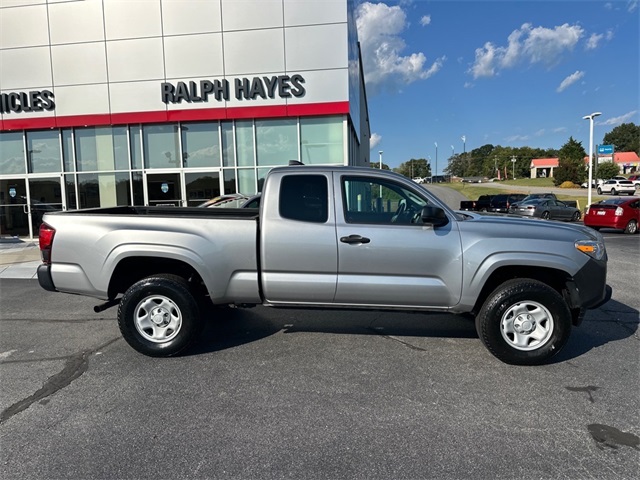 2021 Toyota Tacoma SR photo 2