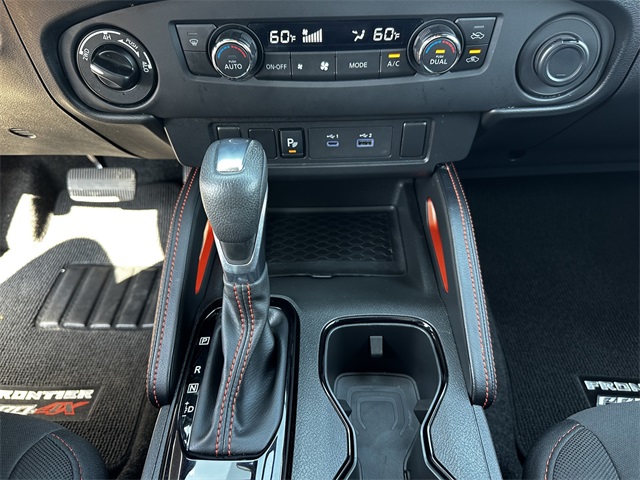 2024 Nissan Frontier PRO-4X photo 25