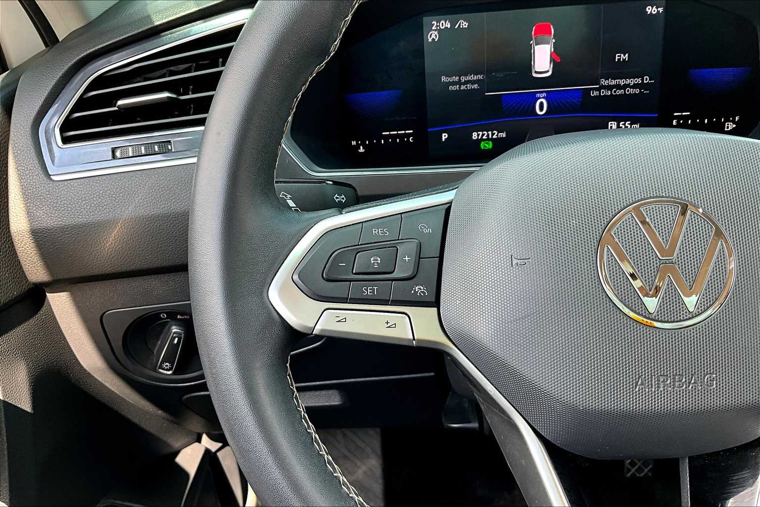 2022 Volkswagen Tiguan SE photo 45
