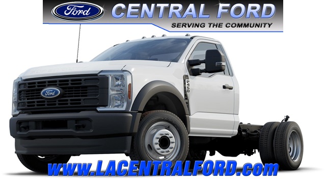 2024 Ford F-450 Super Duty Chassis Cab XL's photo