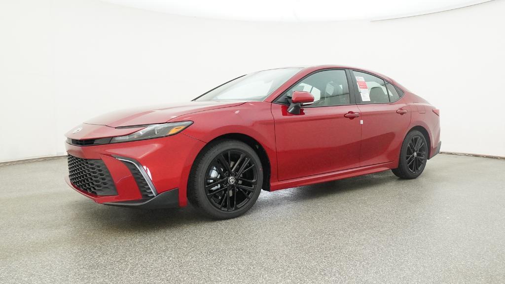 2025 Toyota Camry SE photo 6