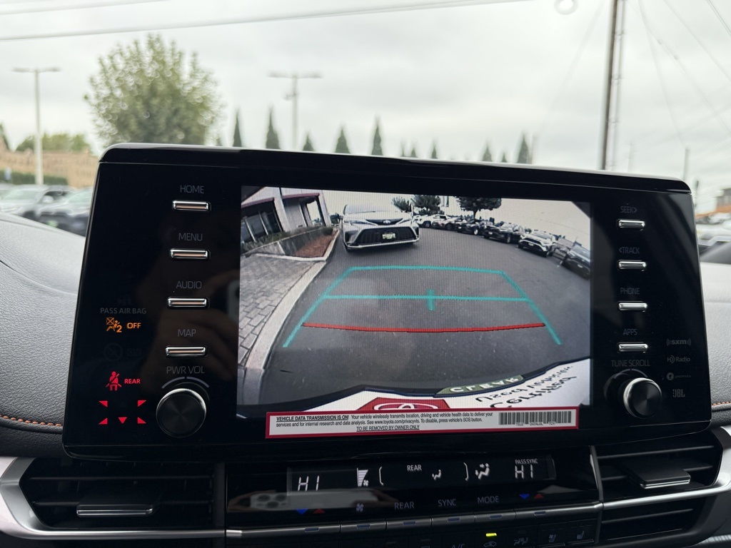 2024 Toyota Sienna XSE photo 25